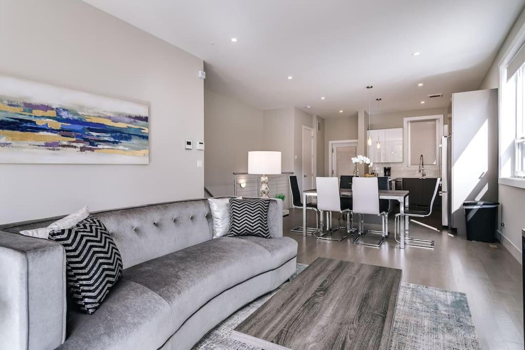 Stunning Duplex Condo #1 - Downtown River North Chicago Extérieur photo