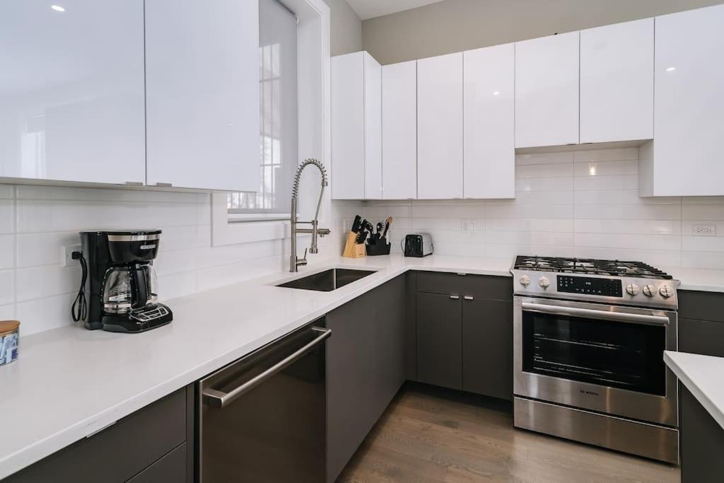 Stunning Duplex Condo #1 - Downtown River North Chicago Extérieur photo