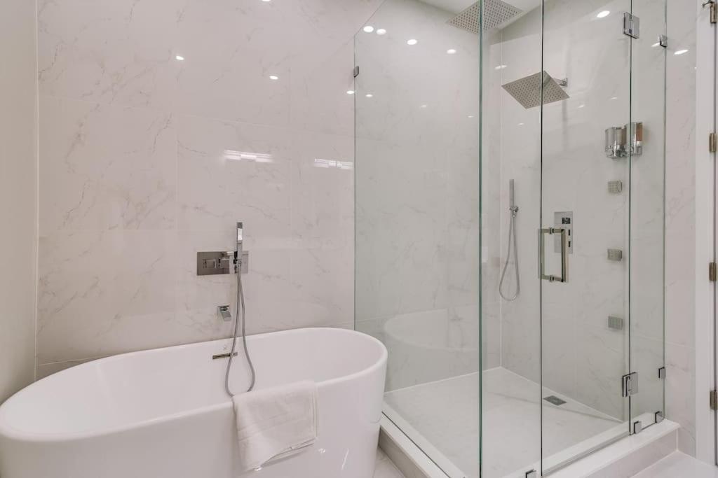 Stunning Duplex Condo #1 - Downtown River North Chicago Extérieur photo